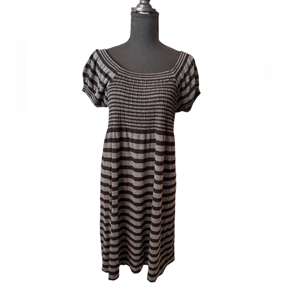 Womens JJ Authentic black & gray striped short sleeved dress M/L